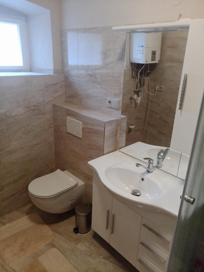 Kraliky Apartman エクステリア 写真